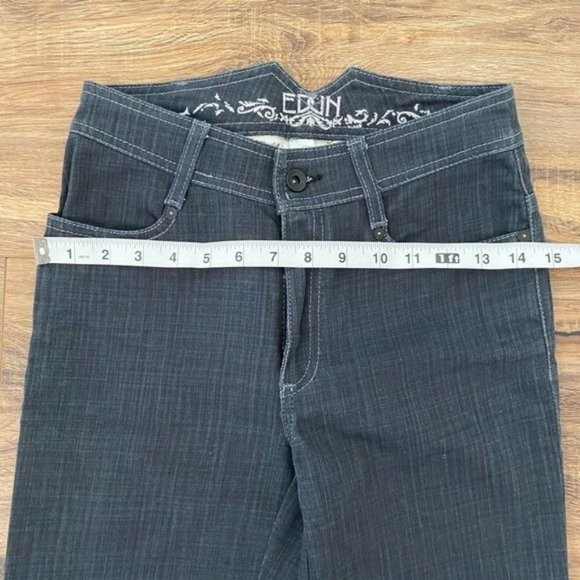 EDUN Retro High Rise Flare leg stretch jeans in Light black Size 26 NWT - Picture 9 of 12